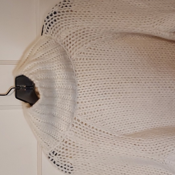 REISS Hettie Color Block Chunky Roll Neck Sweater - Picture 3 of 16